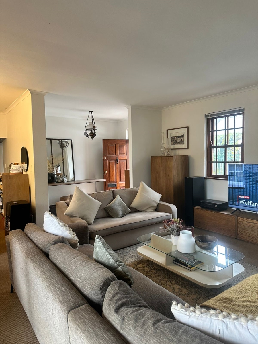To Let 3 Bedroom Property for Rent in Wynberg Upper Western Cape